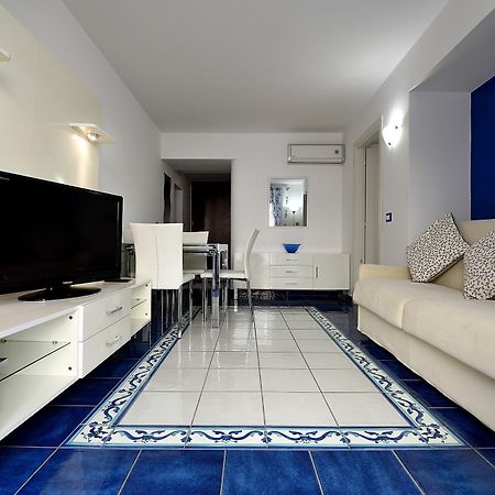 Sedil Dominova Apartment Сорренто Екстер'єр фото