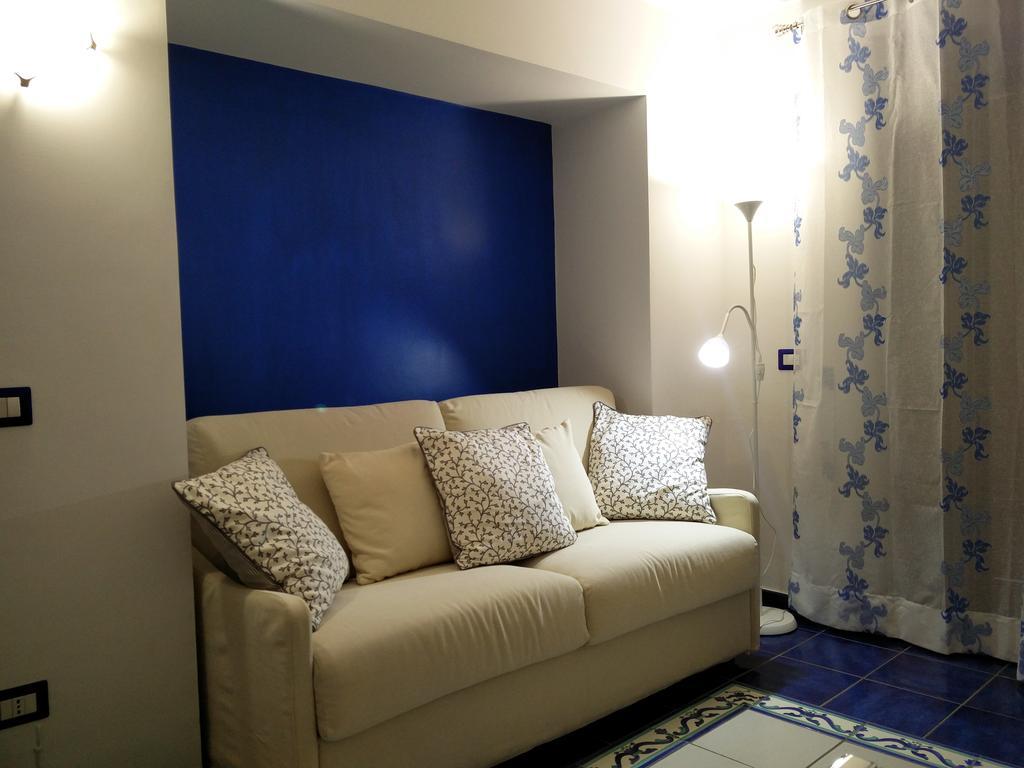 Sedil Dominova Apartment Сорренто Екстер'єр фото