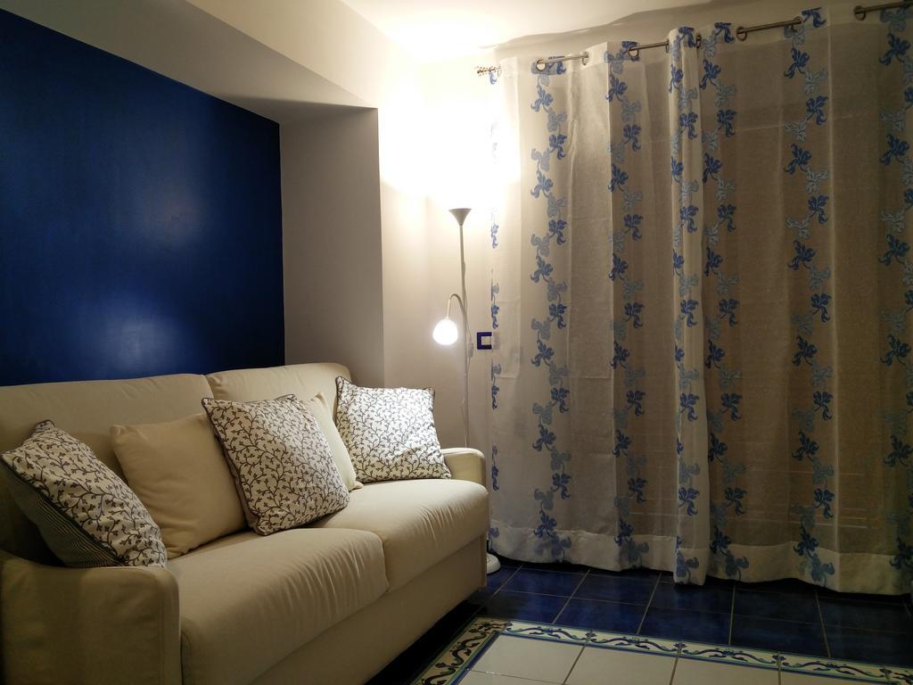 Sedil Dominova Apartment Сорренто Екстер'єр фото